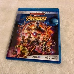Avengers Infinity War Blu-Ray Disc